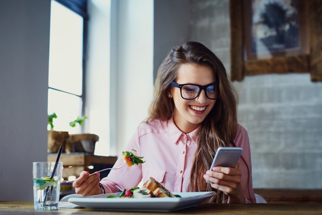 ランチ　スマホ