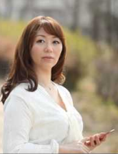 華の会メール女性ユーザーイメージ