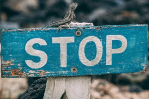 ペアーズ利用停止！？ 通報されたケースを解説！