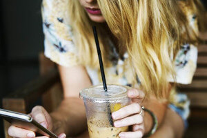 【華の会の怪しい会員】キャッシュバッカーや業者の見分け方