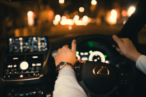 PCMAXで車持ち男性は有利？最大限に活かす方法とあると便利なアイテム紹介